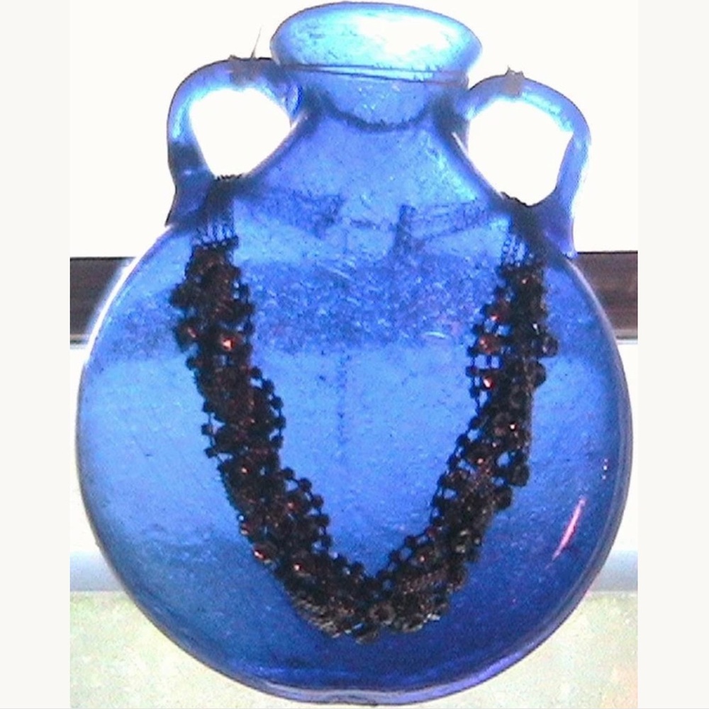 Crystal Torsade - Picture 2 of 3